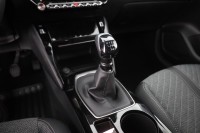 Peugeot 208 PureTech 100
