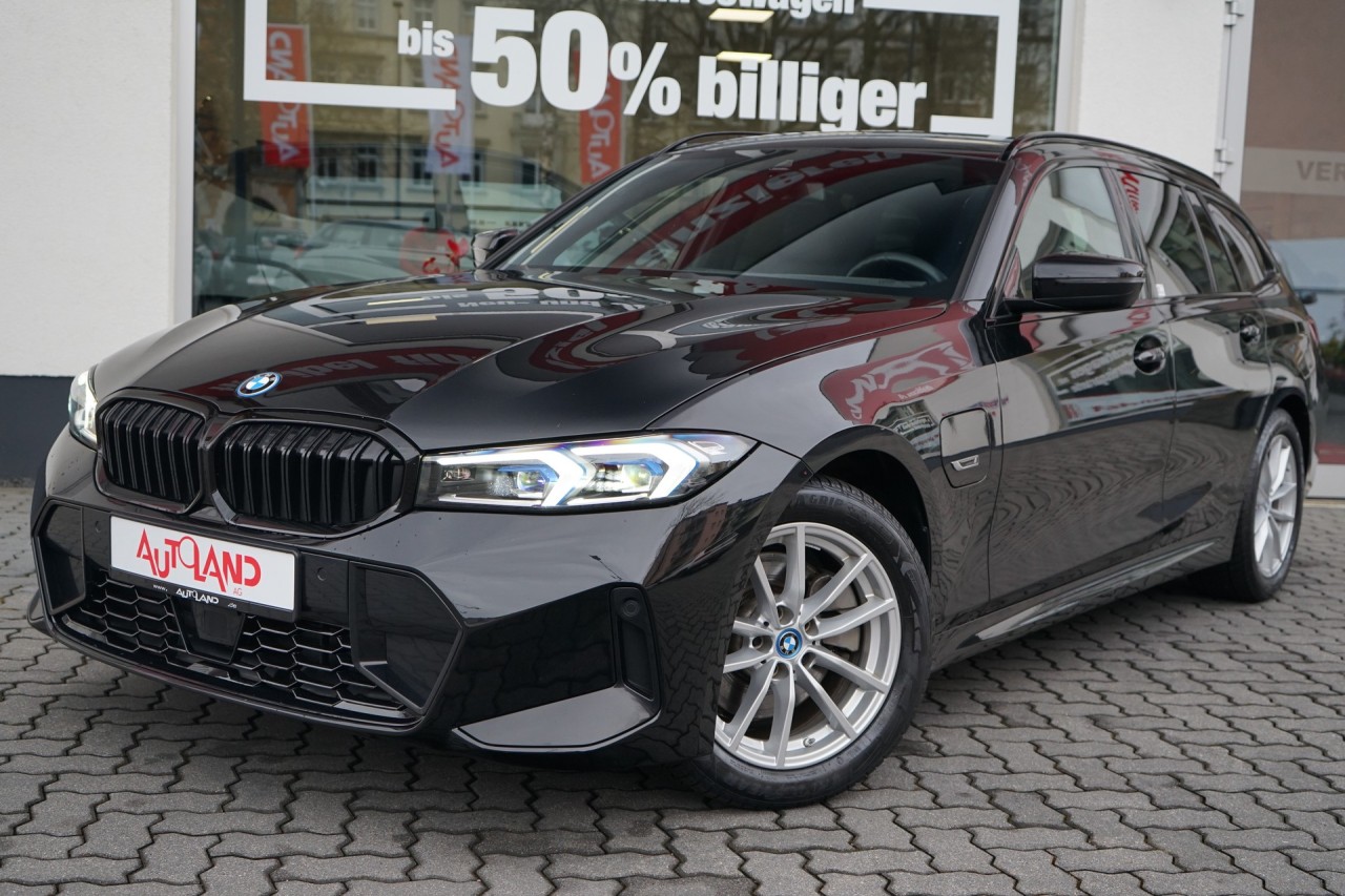 BMW 330 330e M-Sport Touring PHEV