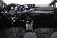 VW Golf VIII Variant 2.0 TDI R-Line DSG