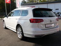 VW Passat Variant 1.5 TSI R-line