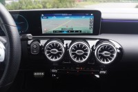 Mercedes-Benz CLA 180 AMG Line