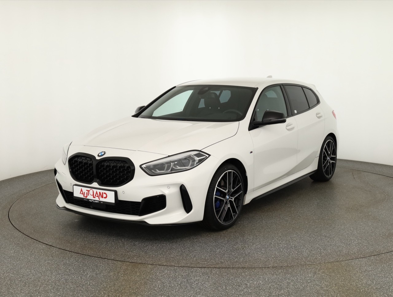 BMW M135 i xDrive