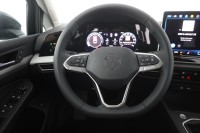VW Golf VIII Variant 1.5 TSI