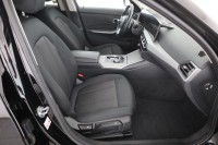 BMW 318 i Touring
