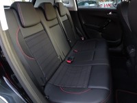 Peugeot 2008 1.2 PureTech Black Edition