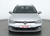 VW Golf VIII Variant 1.0 eTSI DSG