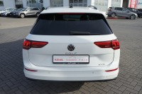 VW Golf VIII Variant 1.5 eTSI DSG Life