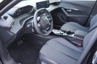 Peugeot 2008 1.2 M-Hybrid Allure Aut.