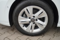 VW Golf VIII Variant 1.5 TSI Life