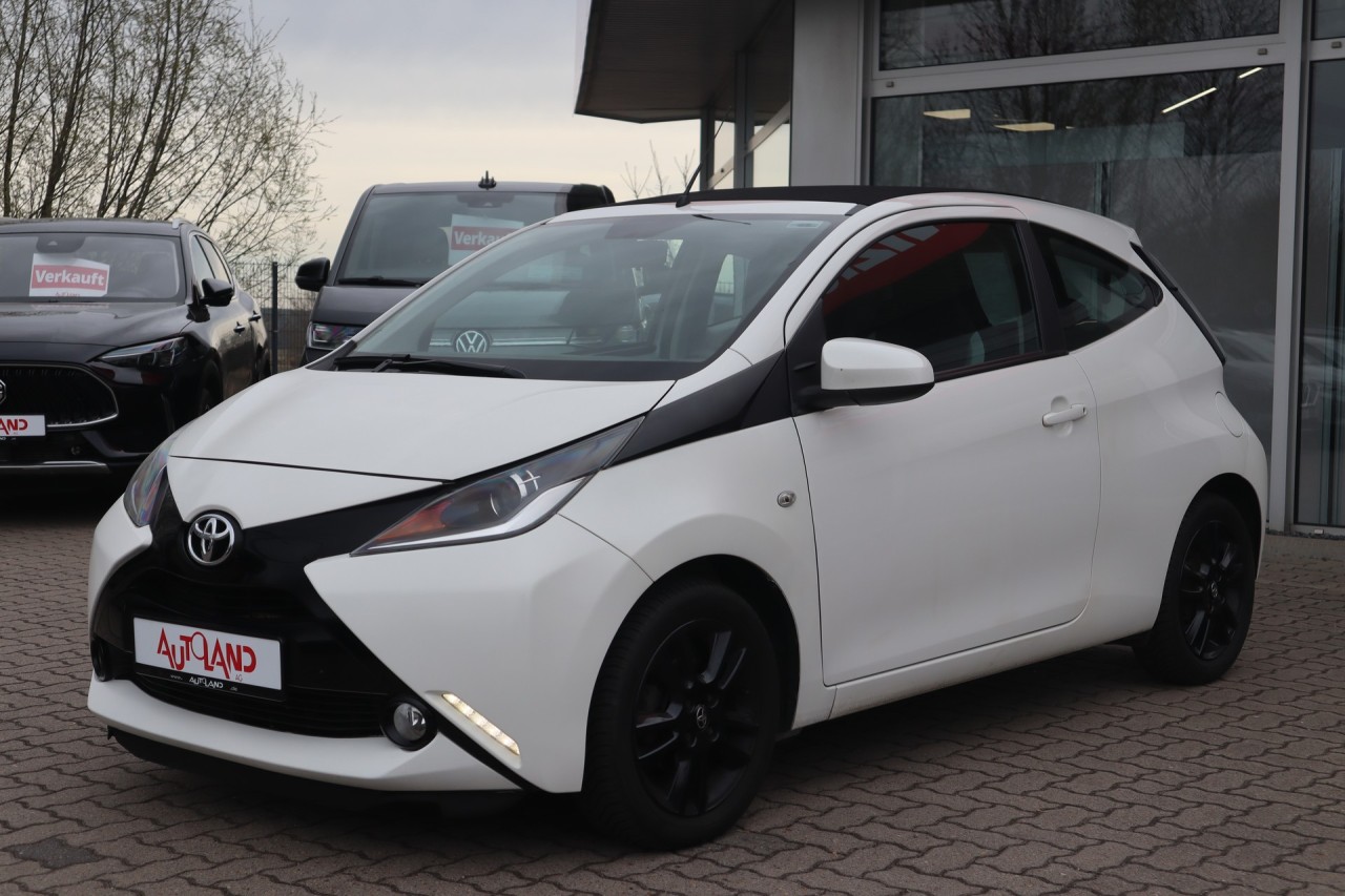 Toyota Aygo AYGO 1.0 x-wave