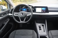 VW Golf VIII Variant eTSI DSG