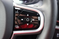 Volvo XC 60 XC60 2.0 M-Hybrid Momentum Pro AWD