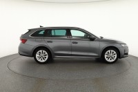 Skoda Octavia Combi 1.5 eTSI DSG