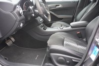 Mercedes-Benz CLA 200 AMG Line