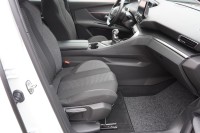 Peugeot 3008 1.2 12V e-THP Active Pack