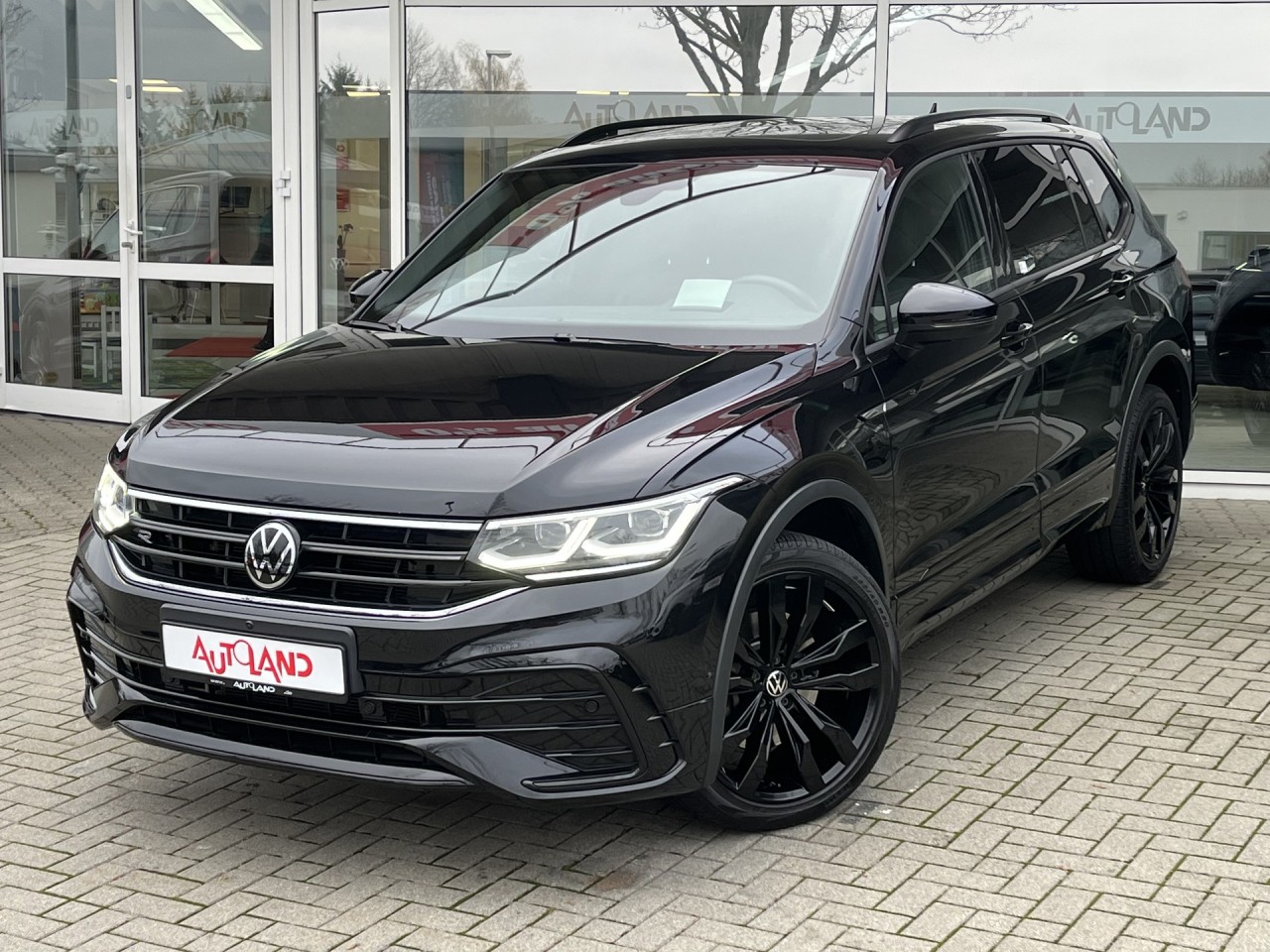 VW Tiguan Allspace 2.0 TDI R-Line 4M DSG