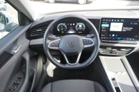VW Passat Variant 1.5 eTSI DSG
