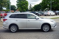 Mitsubishi Outlander 2.4Hybrid PHEV 4WD