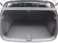 VW Golf VIII 1.0 eTSI DSG