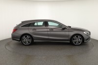 Mercedes-Benz CLA 200 Shooting Brake Urban