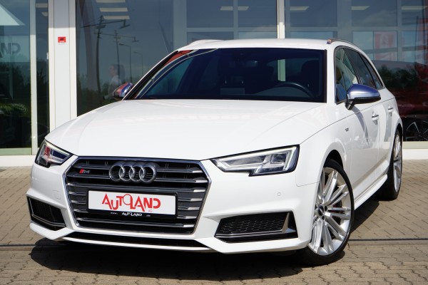 Audi S4 Avant 3.0 TFSI quattro