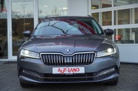 Skoda Superb Combi 2.0 TDI DSG Style