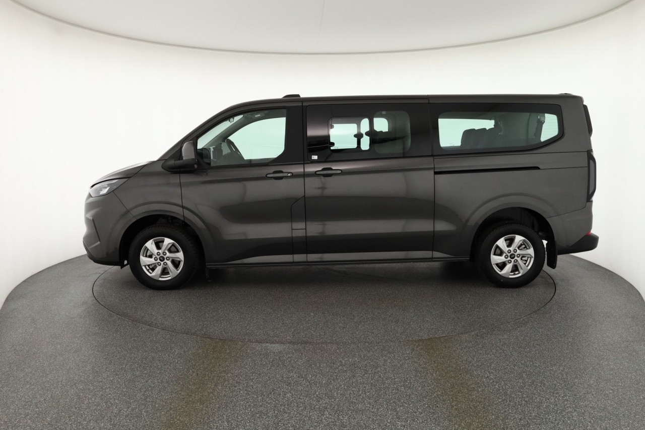 Ford Tourneo Custom 2.0 L2