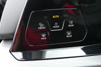 VW Golf VIII Variant Style