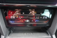 VW Passat Variant 1.5 TSI DSG 2x R-Line