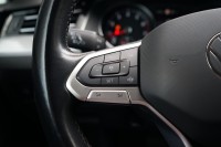 VW Passat Variant 1.5 TSI DSG Business