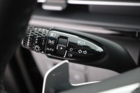 Hyundai Staria 2.2 CRDi Signature 4WD