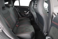 Mercedes-Benz CLA 200 Shooting Brake AMG Line