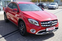 Mercedes-Benz GLA 200 Standard