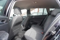 VW Golf VIII Variant 2.0 TDI Life DSG