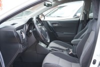 Toyota Auris Touring Sports 1.8 (Hybrid)