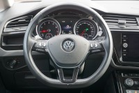 VW Touran 1.5 TSI R-Line