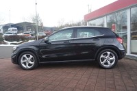 Mercedes-Benz GLA 180 AMG Line
