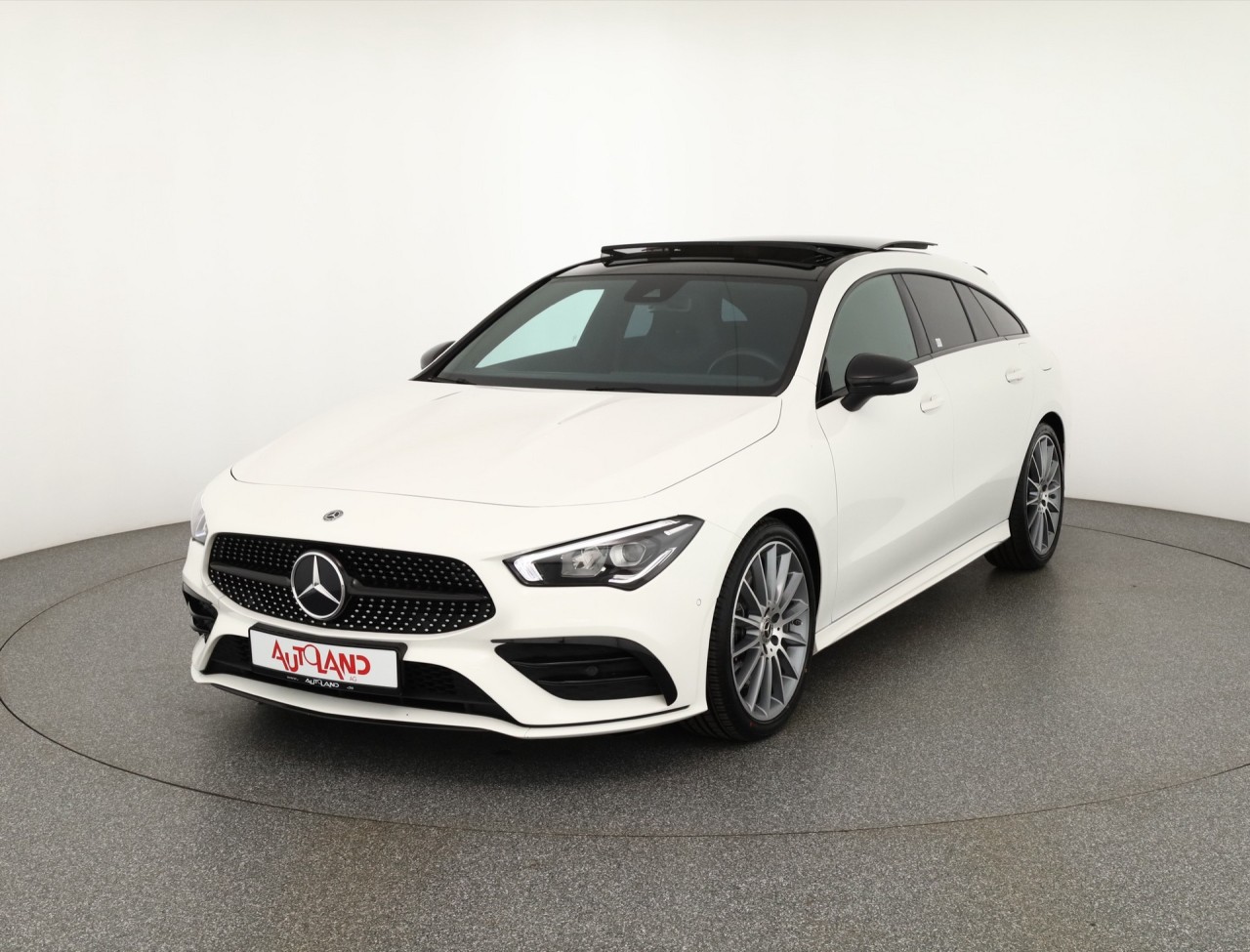 Mercedes-Benz CLA 220 Shooting Brake AMG Line