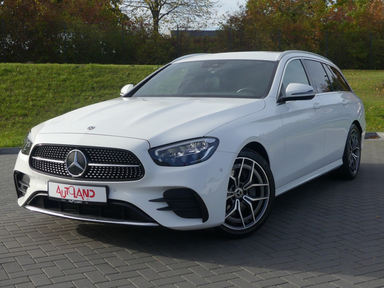 Mercedes-Benz E 200 E200 T-Modell AMG Line