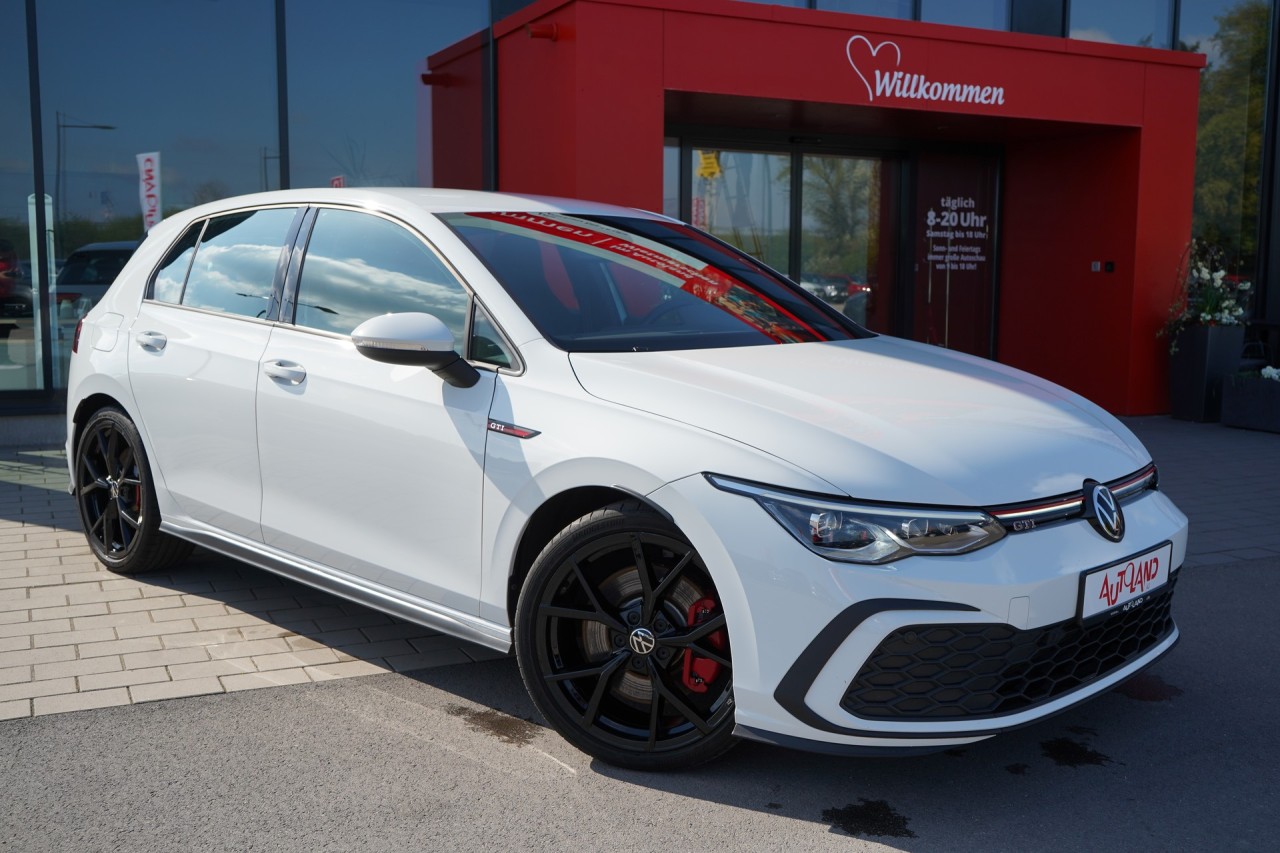 VW Golf VIII 2.0 GTI