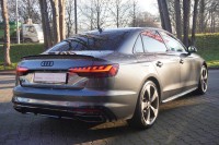 Audi A4 Quattro 40 2.0 TDI quattro S line