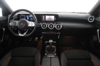 Mercedes-Benz CLA 180 SB AMG Line