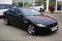 Jaguar XE Pure 20t