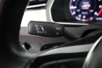 VW Passat Variant 1.8 TSI DSG R-Line