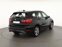 BMW X1 18i Sport Line