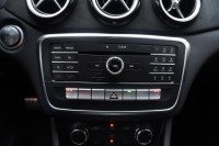 Mercedes-Benz A 180 A180 d AMG-Line Peak Edition