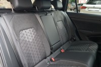 VW Golf VIII Variant 1.5 eTSI R-Line DSG