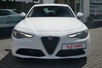 Alfa Romeo Giulia 2.2 JTDM Basis