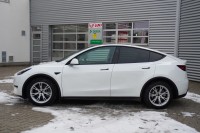 Tesla Model Y Basis RWD
