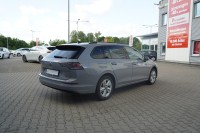 VW Golf VIII Variant 1.5 TSI Life